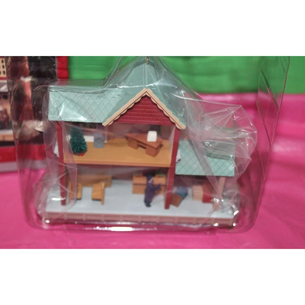 Hallmark Halls Station 25 Years Anniversary 1973-1998 Holiday Christmas Ornament